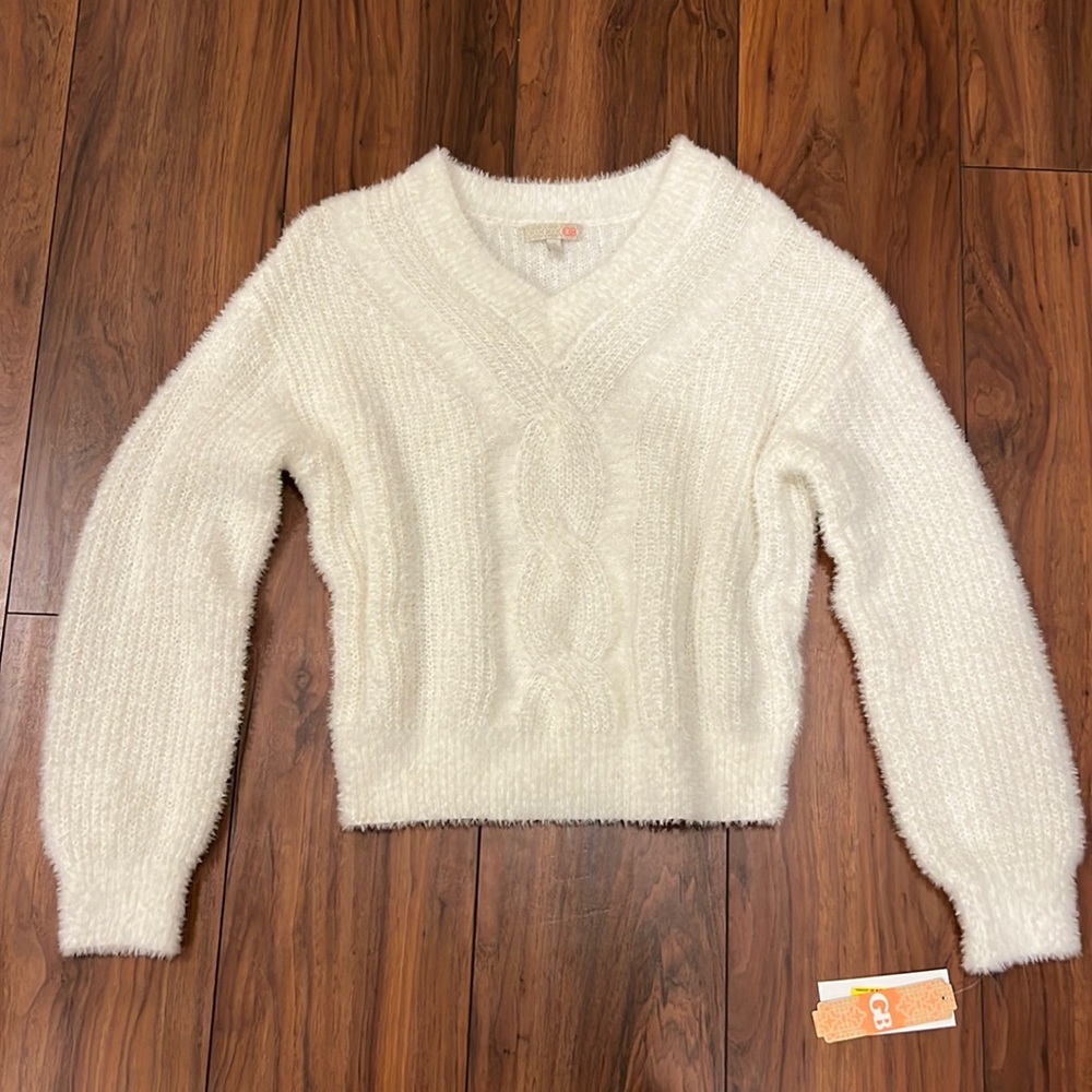NWT - Gianni Bini White Sweater - Small